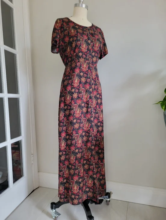 NORTHERN REFLECTIONS 90s floral paisley maxi dress with short sleeves - Picture 6 of 13
